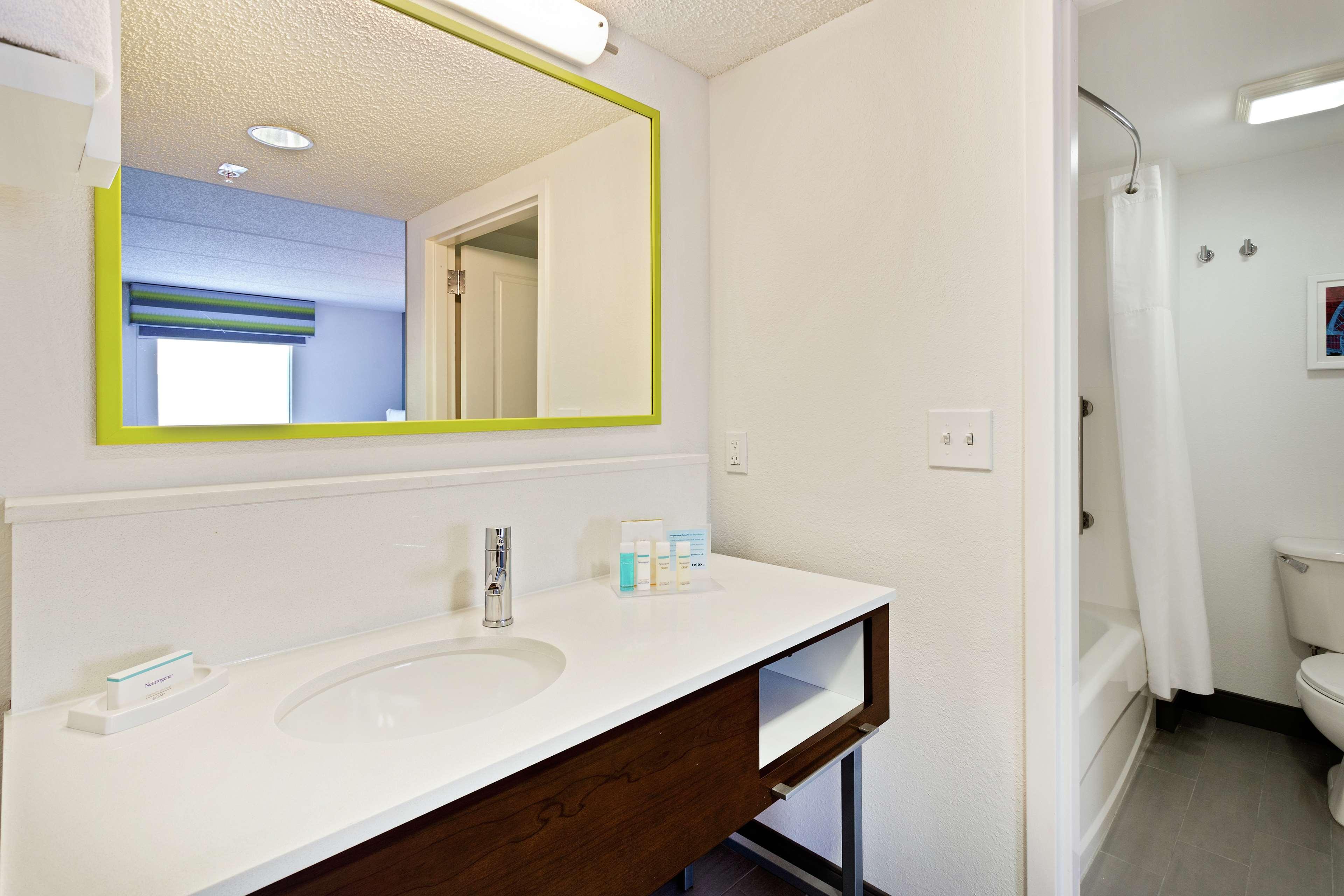 Hampton Inn & Suites Orlando International Drive North Exteriör bild